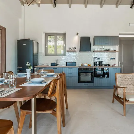 Villa Fiscardo Sunny